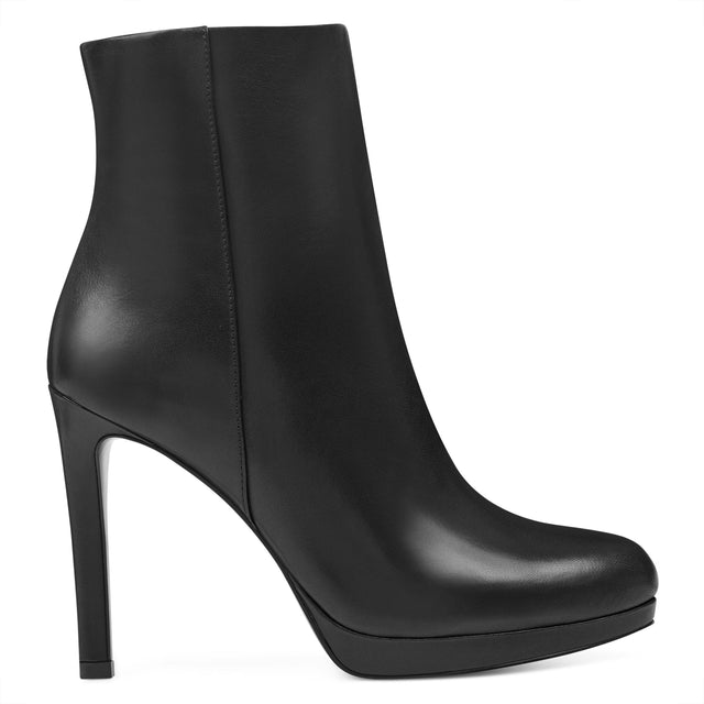 nine west Quanette Platform Leather Booties