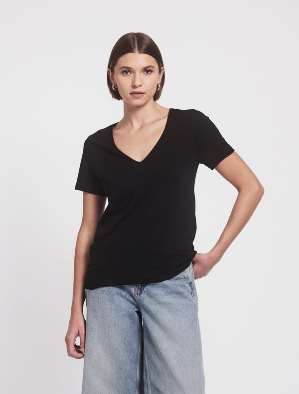 ninety percent Lightweight Cotton V Neck T-Shirt in Black