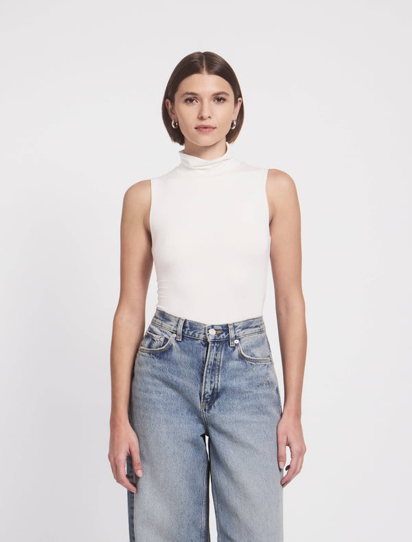 Ninety Percent Jade Body In Chalk White