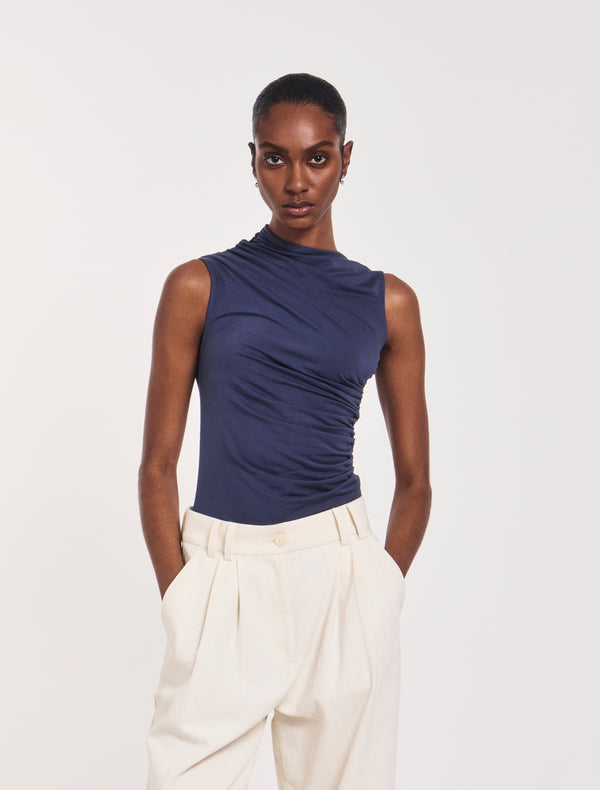 ninety percent Lui Top in Nightime