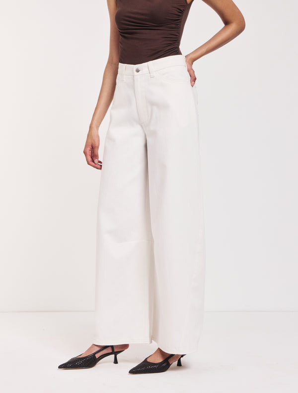 Ninety Percent Sofia Barrel Leg Jean In Chalk