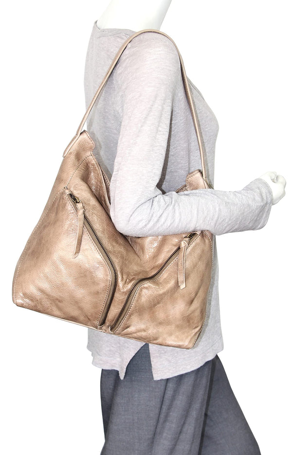 Nino Bossi Emily Hobo
