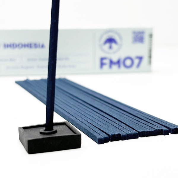 Nippon Kodo FRAGRANCE MEMORIES - FM 07 Bali Rain / Indonesia 15 Sticks (Bergamot Green Banana Earthy Green)