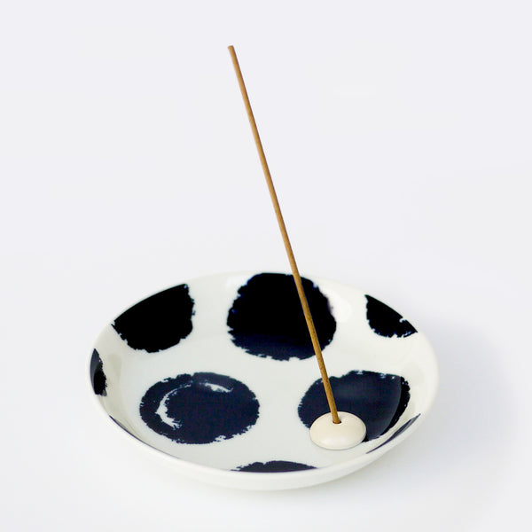 Nippon Kodo MOd MoTif CoLleCTiOn: Incense Plate - Round Pallet