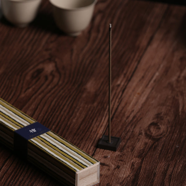 Nippon Kodo KAYURAGI - Japanese Cypress 40 Sticks