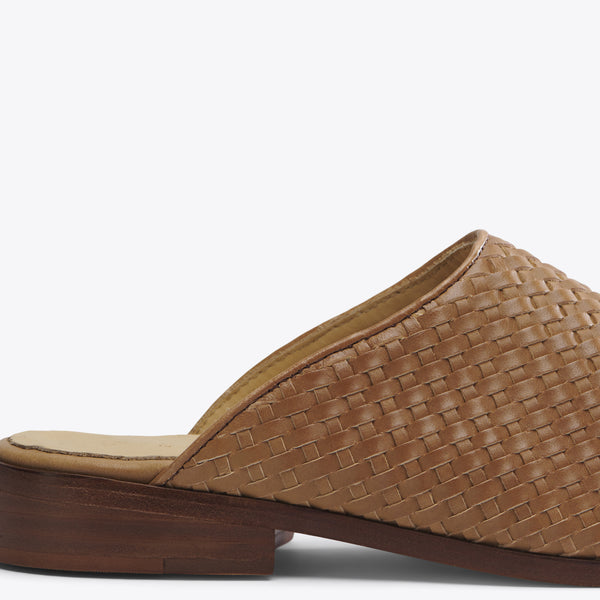 Nisolo Ama Woven Mule