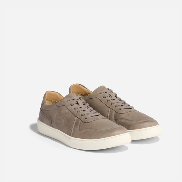 nisolo Beto Go-To Court Sneaker