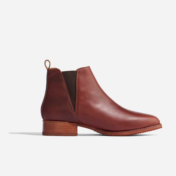Nisolo Eva Everyday Chelsea Boot