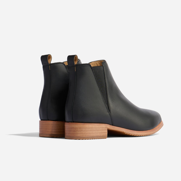 Nisolo Eva Everyday Chelsea Boot
