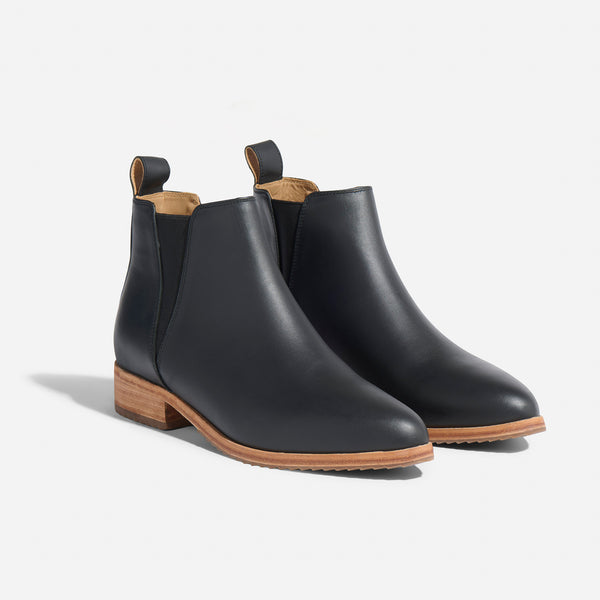 nisolo Eva Everyday Chelsea Boot