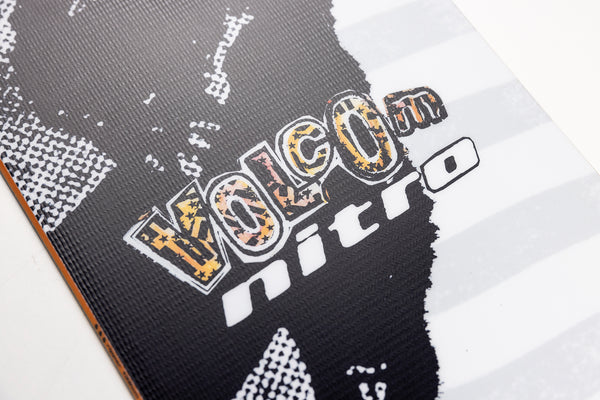 Nitro Snowboards Nitro Ripper Kids X Volcom Kids Snowboard