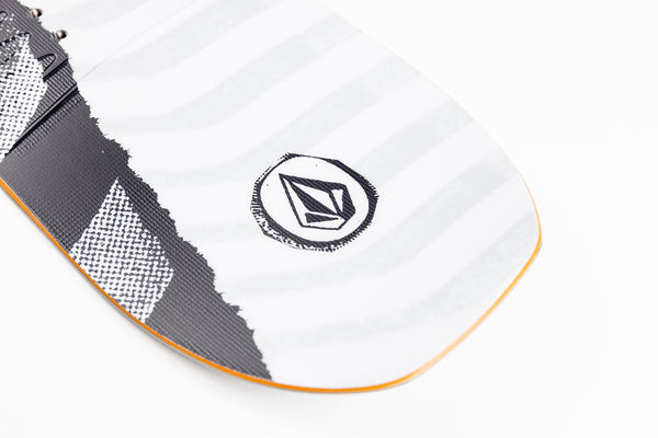 Nitro Snowboards Nitro Ripper Youth X Volcom Youth Snowboard