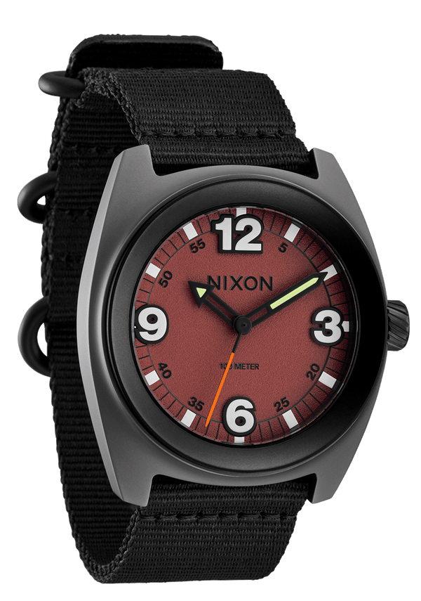 Nixon Clutch 42 | Matte Gunmetal / Hot Sauce | 42mm Analog Watch