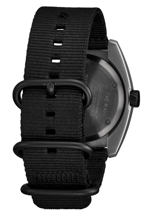 Nixon Clutch 42 | Matte Gunmetal / Hot Sauce | 42mm Analog Watch