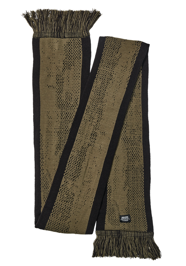 nixon Drifter Scarf | Olive Dot Camo