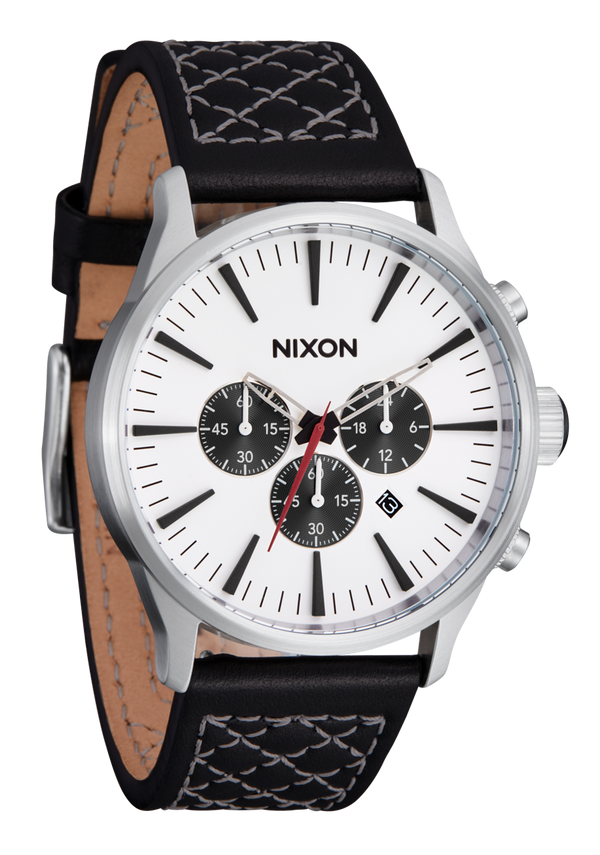 Nixon Sentry Chrono Leather Watch | Chrome / Cloud Sunray / Black | Leather Chronograph