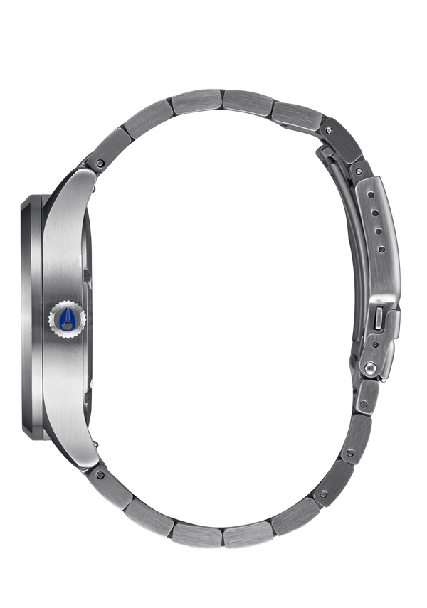 Nixon Sentry Solar Stainless Steel | Navy Sunray / Silver | Blue Face Silver Watch