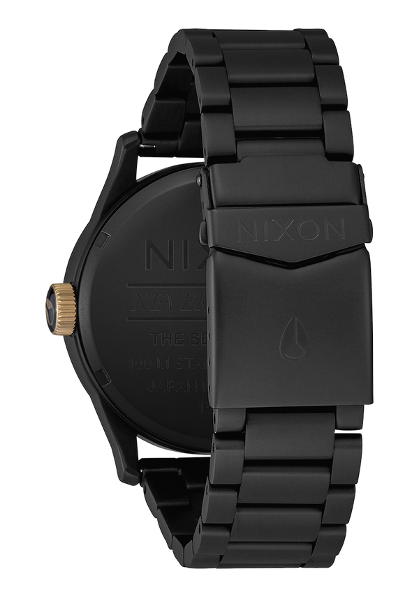 Nixon Sentry Stainless Steel Watch | Matte Black / Gold | Men's Stainless Steel