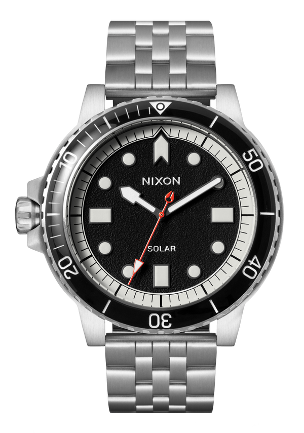 nixon Stinger 44 Watch | Silver / Black / White | Stainless Steel Dive Watch | Solar-Powered
