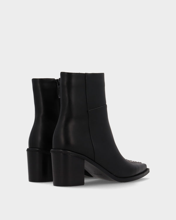 Noa Harmon DUNE Negro