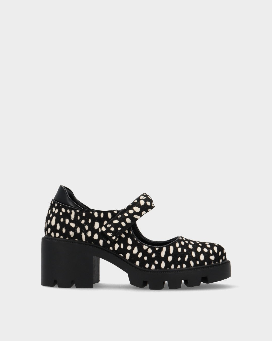 noa harmon Monella Negro y blanco