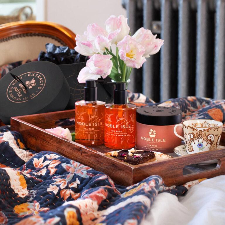 Noble Isle Blush Of Romance Gift Set