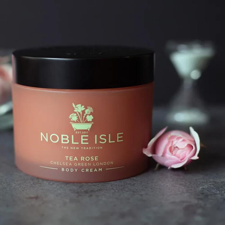 Noble Isle Blush Of Romance Gift Set