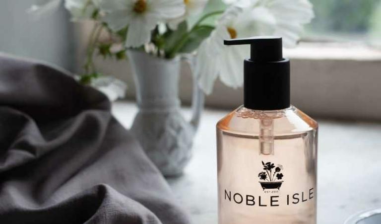 Noble Isle Rhubarb Rhubarb Hand Wash Refill Set