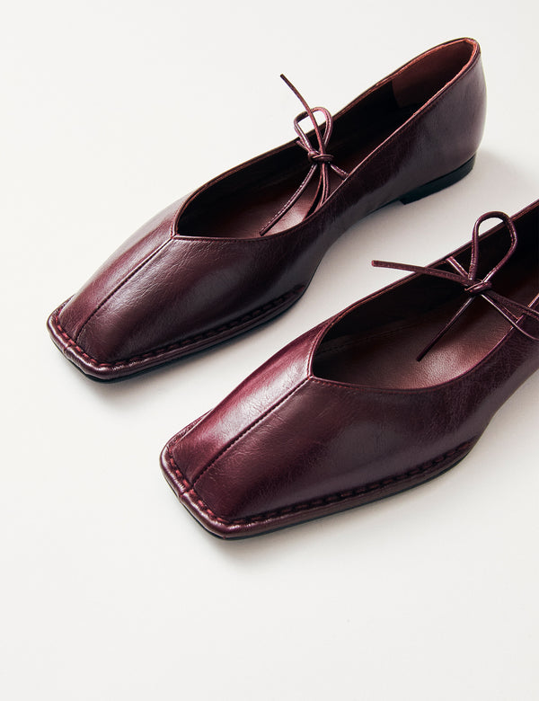 Nobody’s Child Alohas Burgundy Leather Ballet Flats