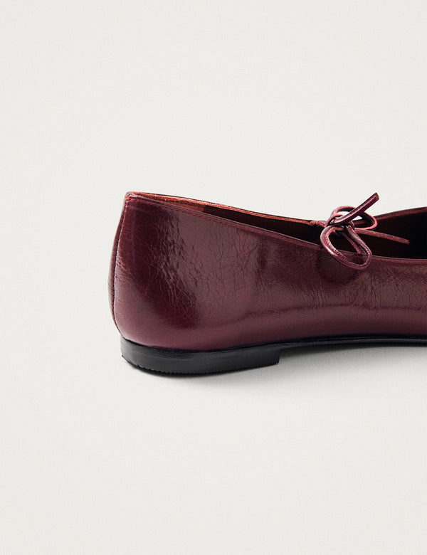 Nobody’s Child Alohas Burgundy Leather Ballet Flats