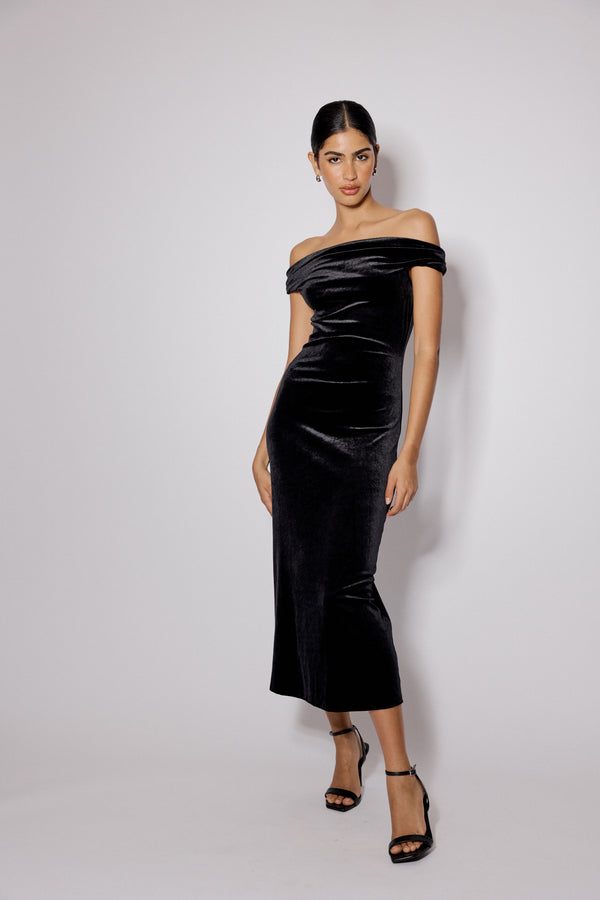 Nobody’s Child Black Off Shoulder Velvet Pippa Maxi Dress