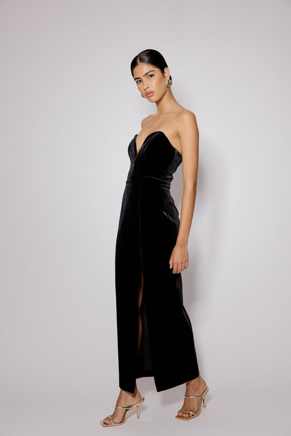 Nobody’s Child Black Sweetheart Bandeau Velvet Nola Midi Dress