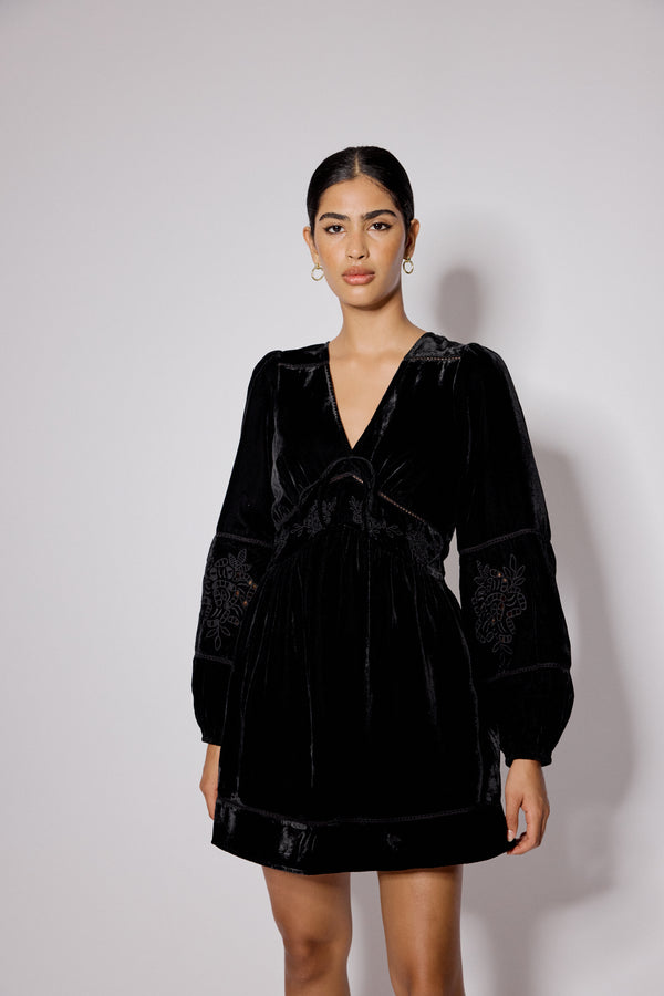 nobody’s child Black Velvet Balloon Sleeve Aquarius Mini Dress
