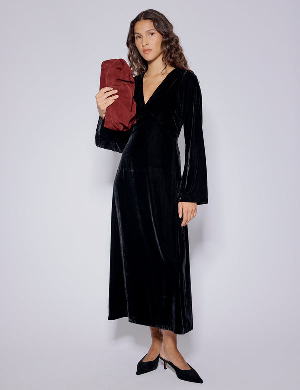 Nobody’s Child Black Velvet Long Sleeve Josie Midi Dress