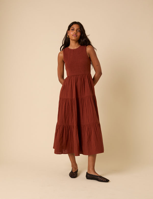 nobody’s child Brown Sleeveless Tiered Charlie Midi Dress
