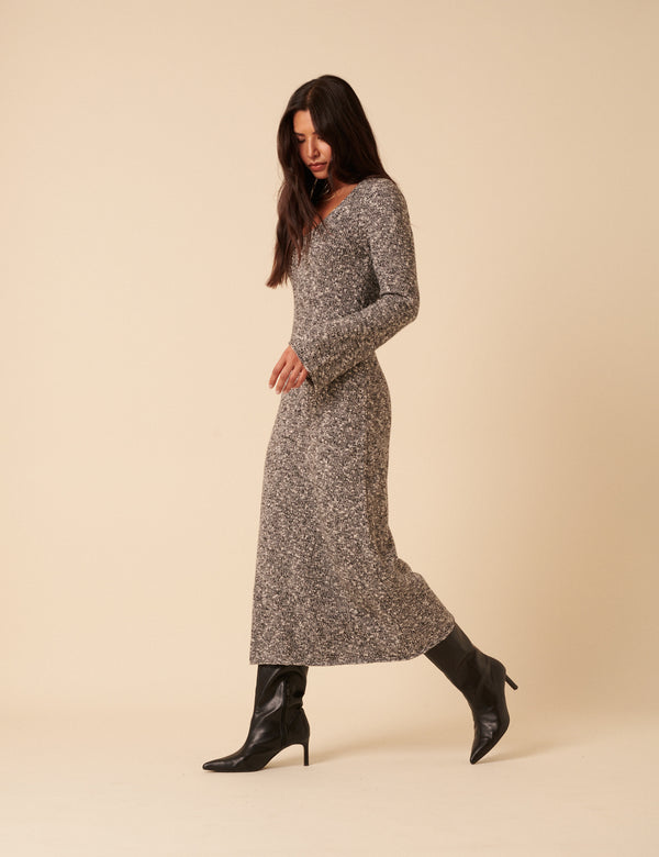 Nobody’s Child Grey And White Scoop Knitted Neck Midi Dress