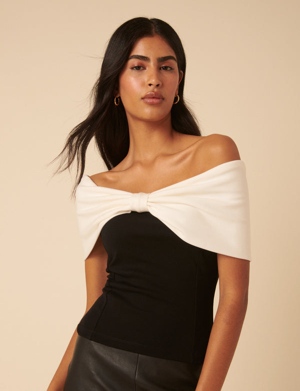 nobody’s child Black Bow Off Shoulder Contrast Top