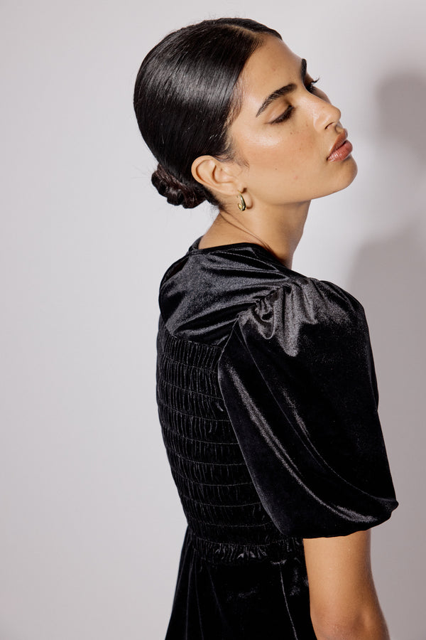 Nobody’s Child Black Velvet Puff Sleeve Peplum Top