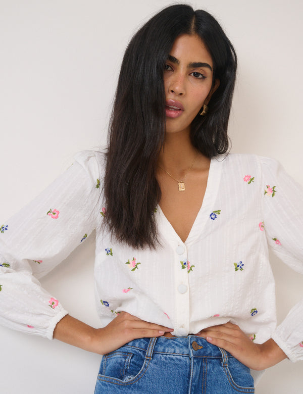Nobody’s Child White Floral Embroidered Blouse