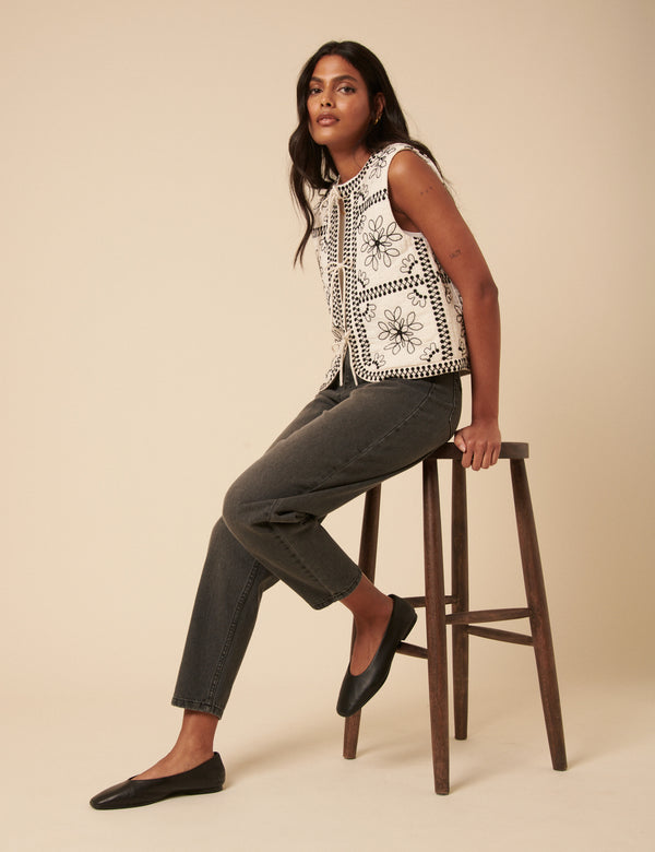 Nobody’s Child Washed Black High Rise Putney Barrel Leg Jeans