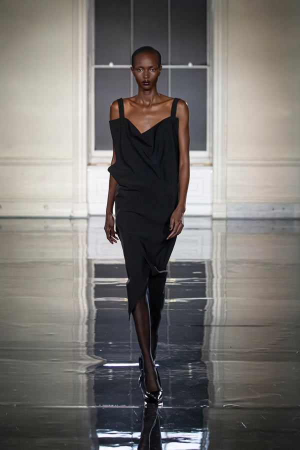 noon by noor Behati Dress in Black