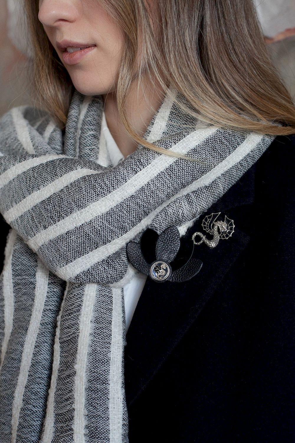 NOOSA Padma Brooch Black