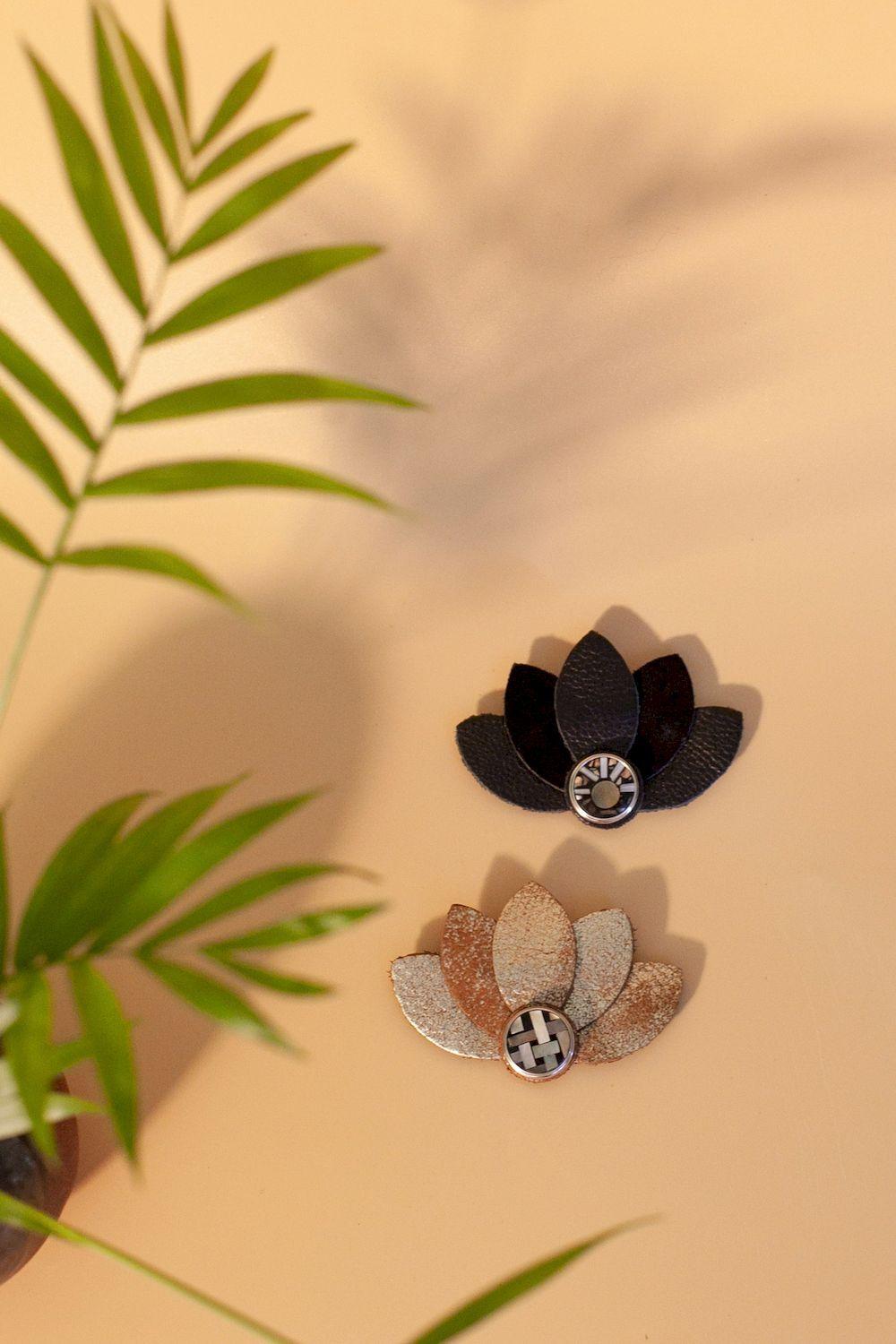 NOOSA Padma Brooch Metallic Gold