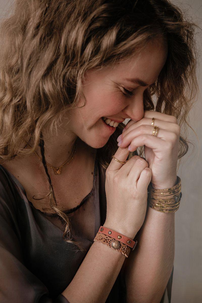 NOOSA Petite Nubuck Studds Bracelet Pink