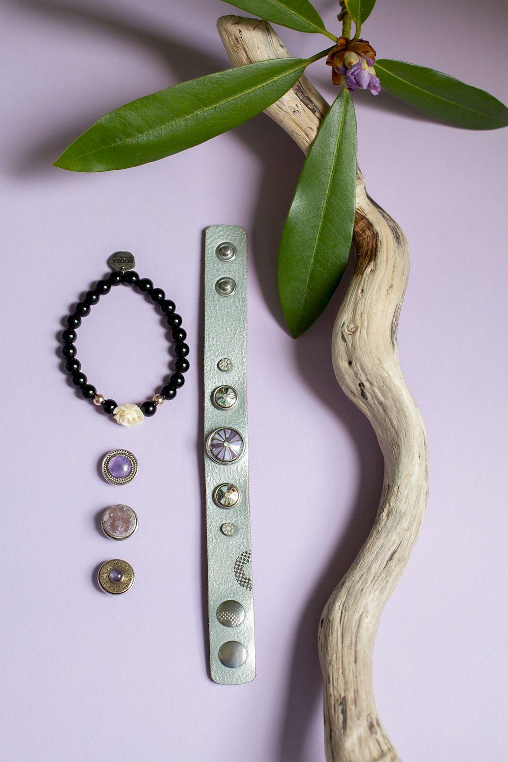 NOOSA Petite Yantra Abalone