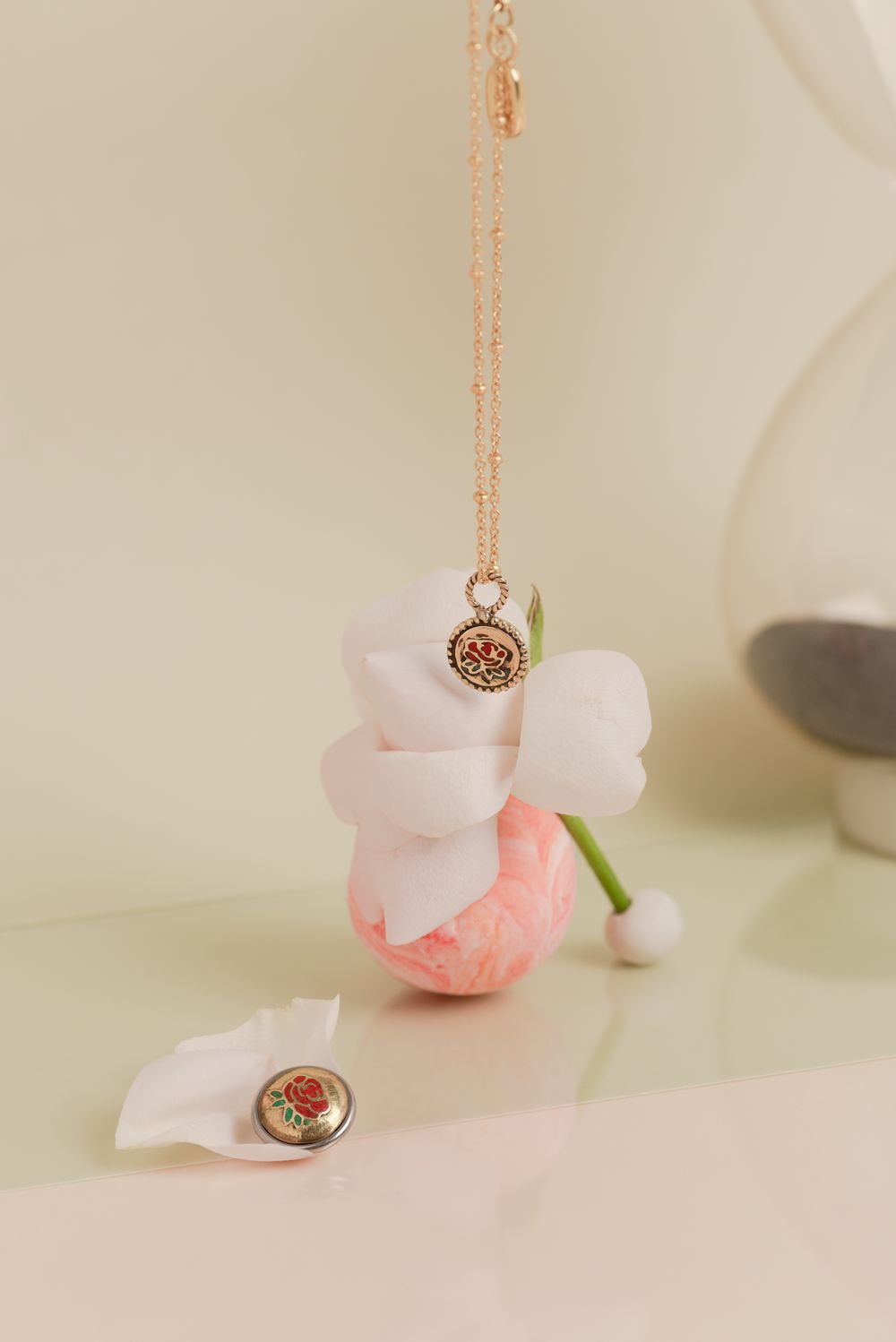 NOOSA Relic Rose pendant