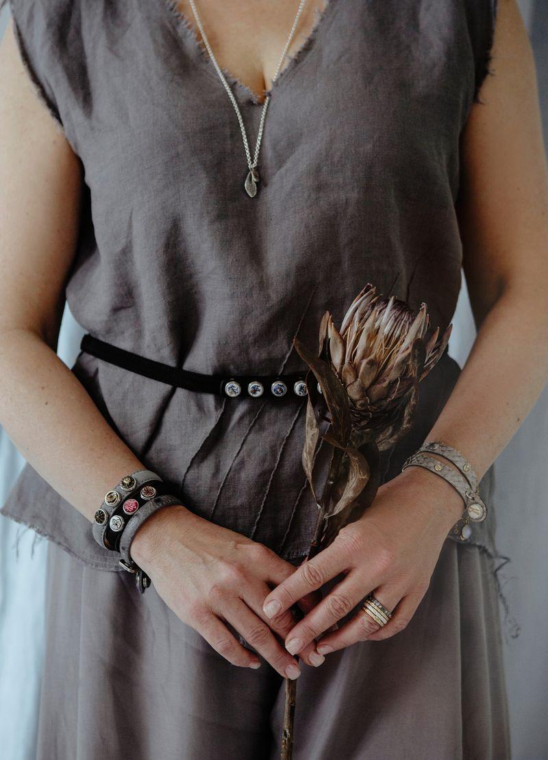 NOOSA Petite Salmon Leather double bracelet with Magnetic Lock grey