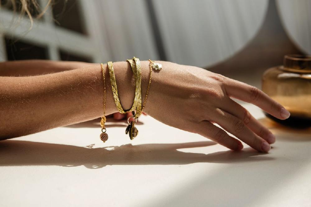 NOOSA Petite Triple Ocean Bracelet Salmon Skin Gold