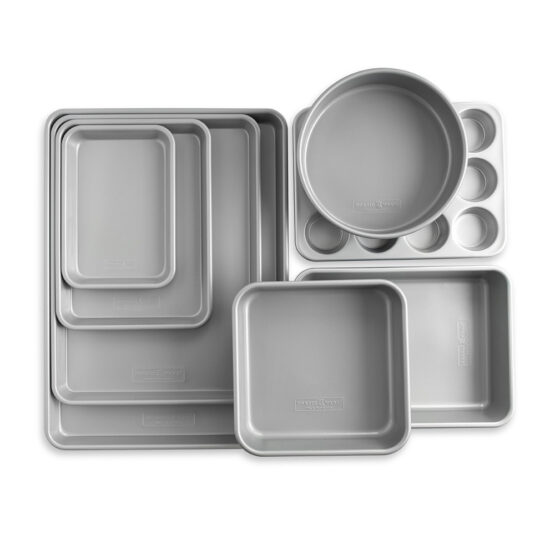 Nordic Ware Brilliant Bakeware 8-Piece Nonstick Pan Set