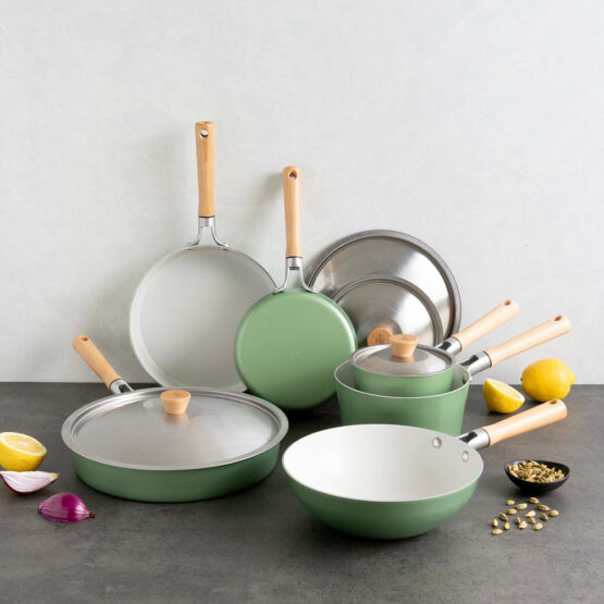 Nordic Ware Cardamom™ 10 Piece Nonstick Pan Set With Lids